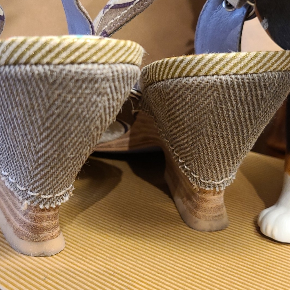 Bobbi Blu open toe buckle strap 7.5 heel/wedge - Picture 4 of 12